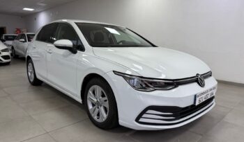 
									VOLKSWAGEN Golf Life 2.0 TDI lleno								