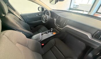 
									VOLVO XC60 2.0 B4 D AWD 197CV lleno								