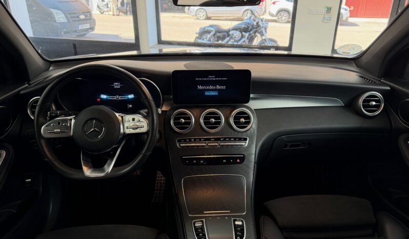 
								MERCEDES-BENZ Clase GLC 200d AMG 4MATIC lleno									