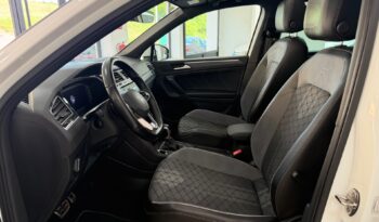 
									VOLKSWAGEN Tiguan RLine 2.0 TDI 110kW 150CV lleno								