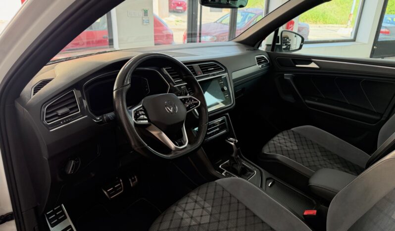 
								VOLKSWAGEN Tiguan RLine 2.0 TDI 110kW 150CV lleno									