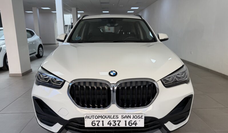 
								BMW X1 sDrive18dA Business lleno									