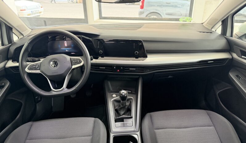 
								VOLKSWAGEN Golf Life 2.0 TDI 115cv lleno									