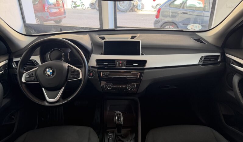 
								BMW X1 sDrive18dA Business lleno									